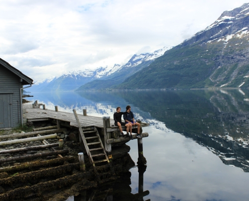 Trekking a Trolltunga